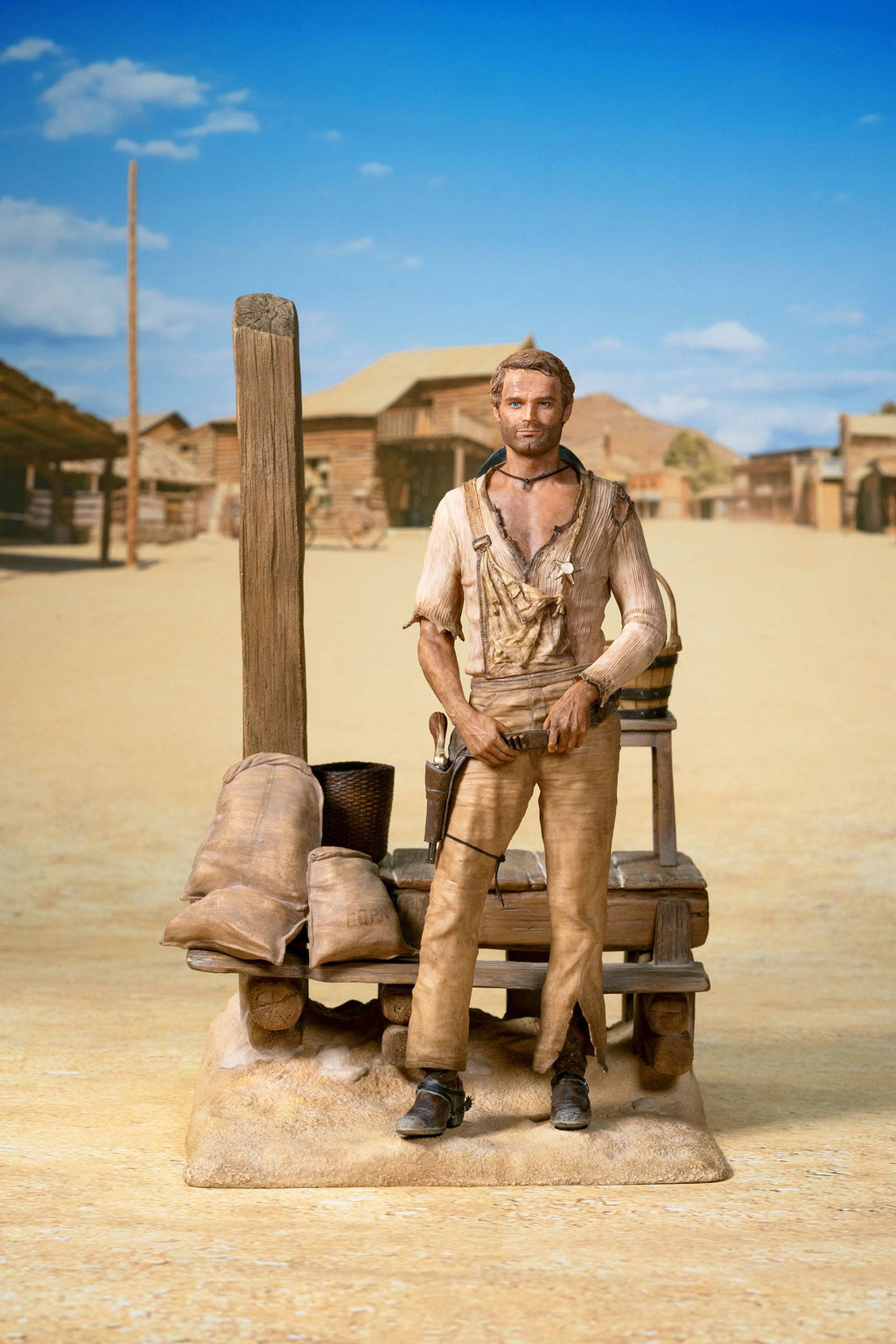 Terence Hill Statue 1970 im Maßstab 1:6 (36cm) inkl. exklusiver und persönlich signierter Autogrammkarte
