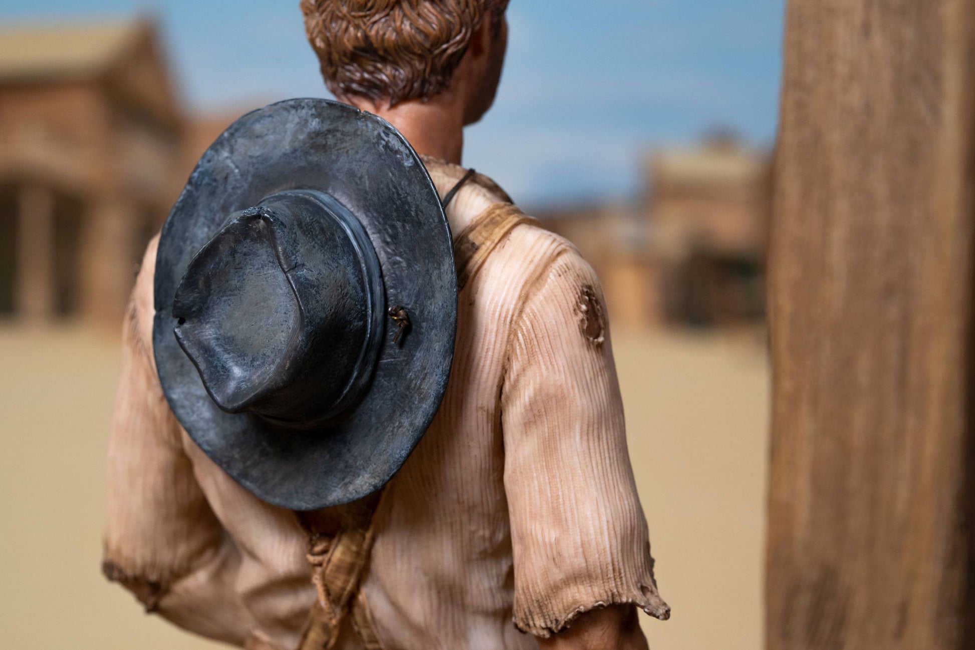 Statua Terence Hill 1970 scala 1:6 (36cm) con carta autografata esclusiva